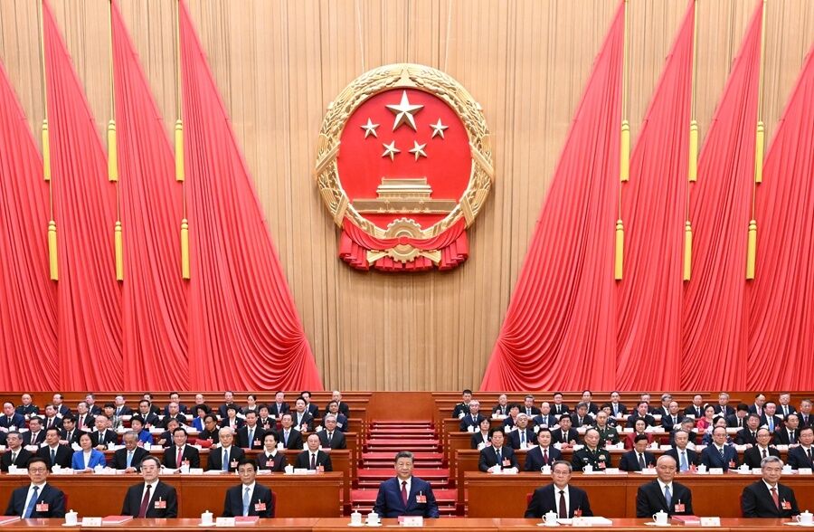 十四届天下人大四次聚会在京终结